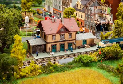 Faller N - 212122 - Bahnhof Ochsenhausen - Artikelbild