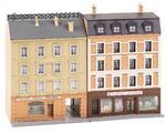 Faller N - 232384 - Stadthäuser mit Apotheke und Delikatessenhandel - Artikelbild