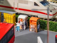 Faller H0 - 180341 - 4 Altkleidercontainer