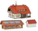 Faller H0 - 130583 - Bauernhaus mit Stallung und Garage - Artikelbild