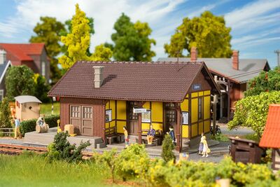 Faller H0 - 110137 - Bahnhof Uderns - Artikelbild