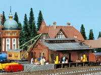 Faller N - 222180 - Güterhalle mit Ladekran