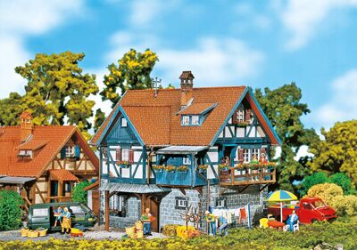 Faller H0 - 130275 - Ländliches Fachwerkhaus - Artikelbild